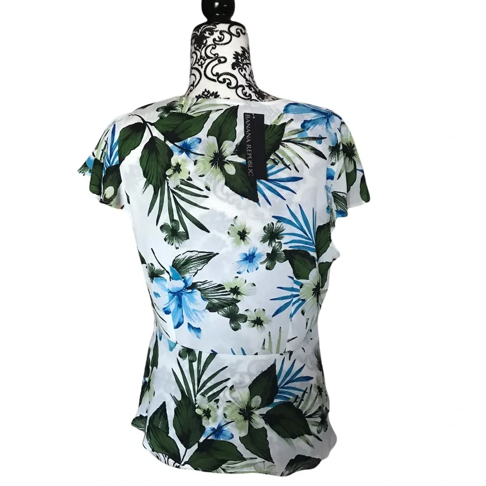 BANANA REPUBLIC FLORAL WRAP TOP - Picture 5 of 6